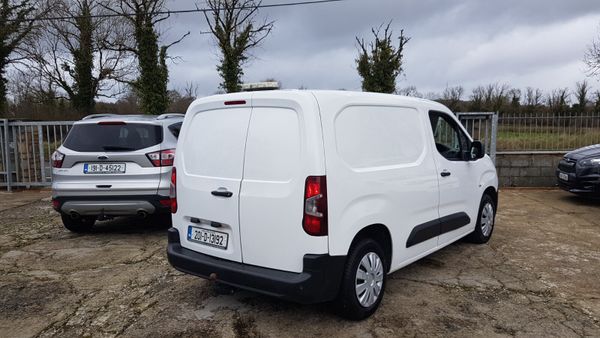 Peugeot Partner 201 D HI SPECK 1.6 VAT INVOICE 381946949