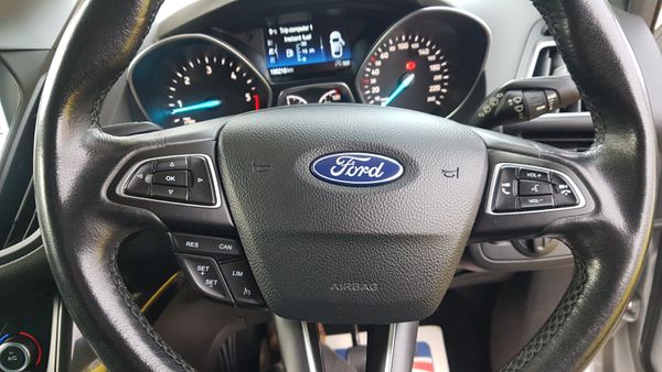 Ford Kuga CREWCAB 182D TOP SPECK VAT INVOICE 381948343