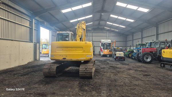 New Holland E145 381959834