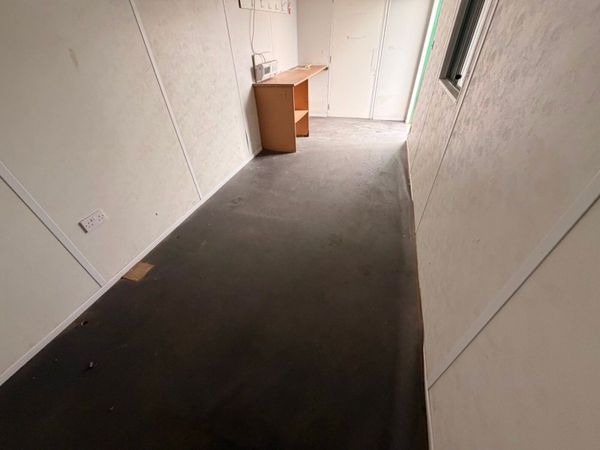 20 x 8 SITE OFFICE CABIN CONTAINER.....4514 381961059