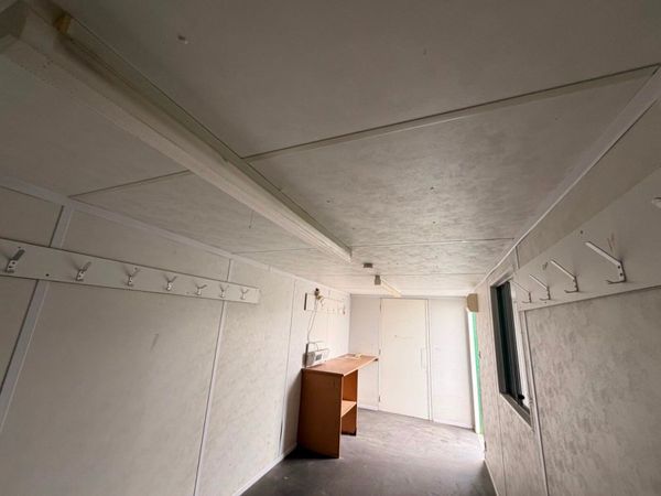 20 x 8 SITE OFFICE CABIN CONTAINER.....4514 381961062