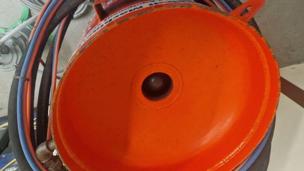 Sand blasting machine 381962469