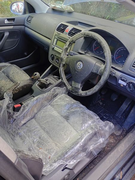 VW golf 2.0 tdi 381963902