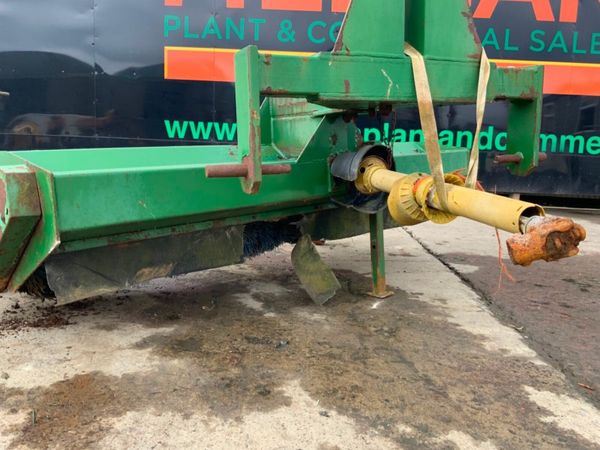 SUTTON ROAD SWEEPER....3 POINT LINKAGE....128s. 381998622