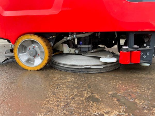 2024 HAKO B75r RIDE ON FLOOR POLISHER.....1146. 381998728