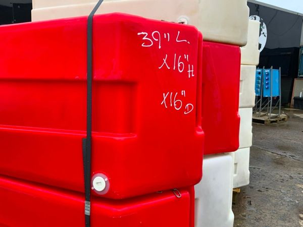 HERAS FENCING WATER BARRIER BASES.......1700t. 382043912