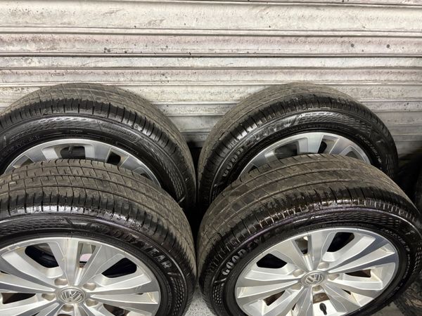 Volkswagen Golf Alloys 16” 382054905