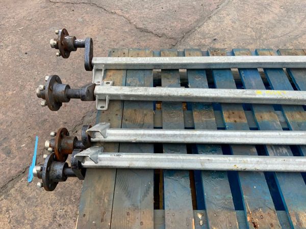 UNUSED INDESPENSION TYPE TRAILER AXLES...1548 382063163