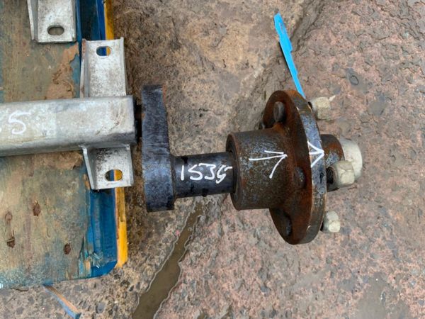 UNUSED INDESPENSION TYPE TRAILER AXLES...1548 382063170