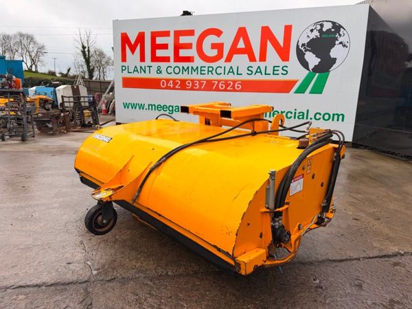 2020 JCB SWEEPER BRUSH collectors box ....2097T 382063180