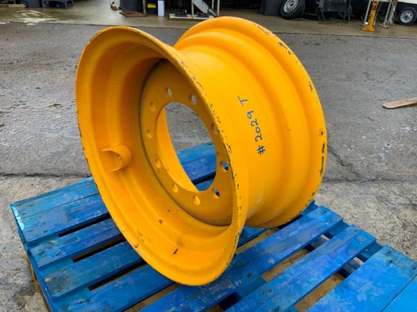 UNUSED VOLVO LOADER  WHEEL RIM....2029t. 382063208
