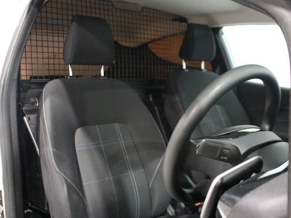 FORD FIESTA 1.5 TDCI 85 Van 7250 plus VAT 382070215