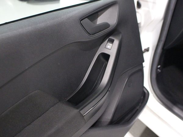 FORD FIESTA 1.5 TDCI 85 Van 7250 plus VAT 382070226