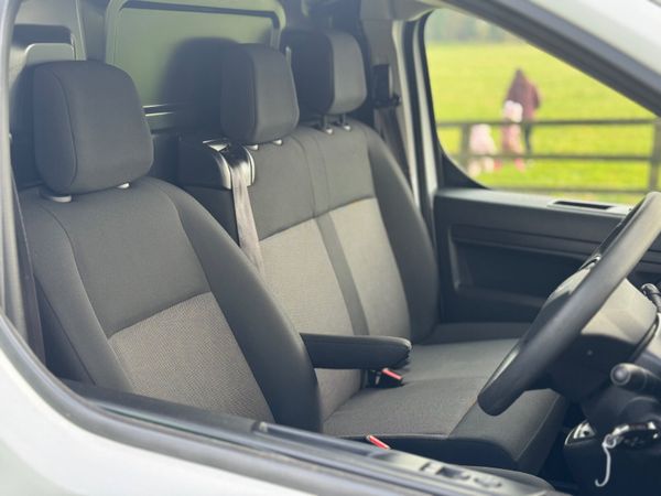 2024 Citroën Dispatch 1.5 BlueHDi – Like New 382073891