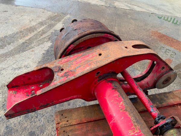 SAF S9-4218  AXLE ASSEMBLY.....DRUM BRAKES. 382148341