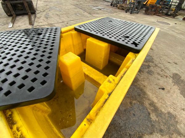 SPILL CONTAINMENT BUND....IBC STAND.......1654t. 382148365