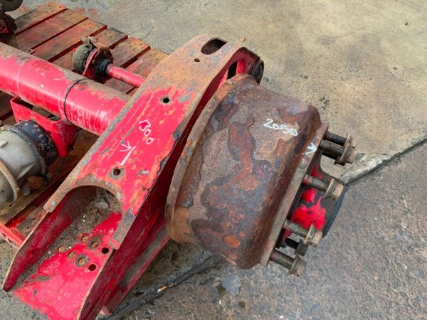 SAF S9-4218  AXLE ASSEMBLY.....DRUM BRAKES. 382148322