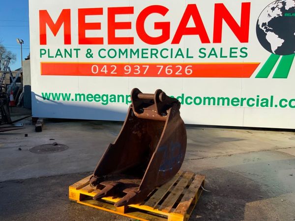 24" DIGGING BUCKET...65mm PINS.........717p. 382148417