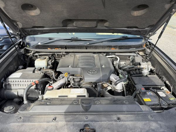 Toyota Land Cruiser 2015 382152961