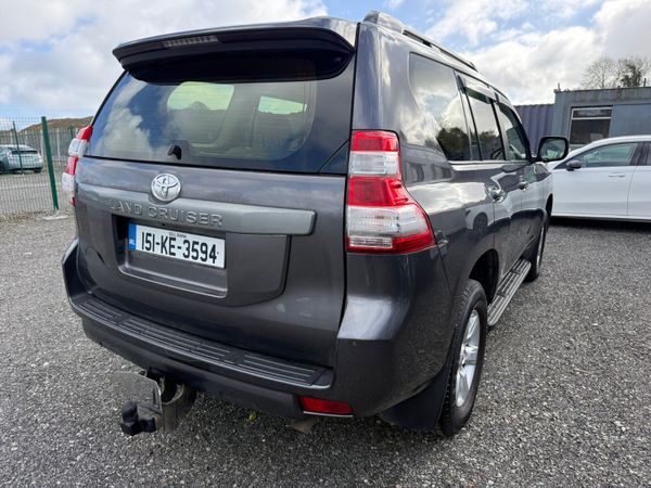 Toyota Land Cruiser 2015 382152939