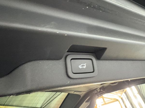 2019 Landrover Discovery 3.0 V6 304 Bhp 382168055