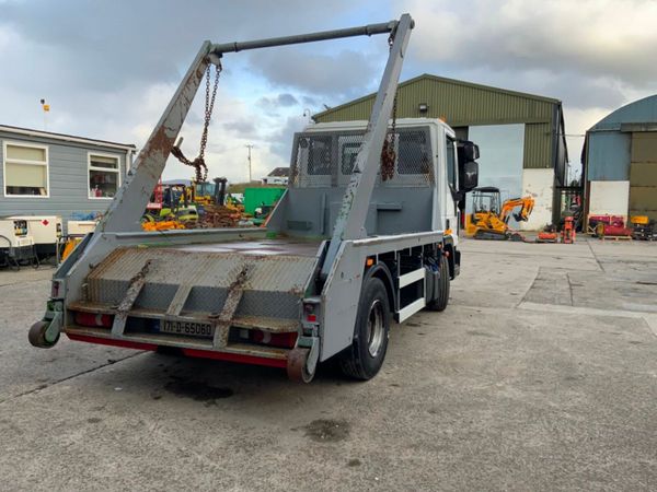 Iveco Eurocargo EURO CARGO 75E160 CHAIN LIFT SKIP 382199063