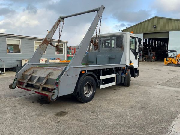 Iveco Eurocargo EURO CARGO 75E160 CHAIN LIFT SKIP 382199064