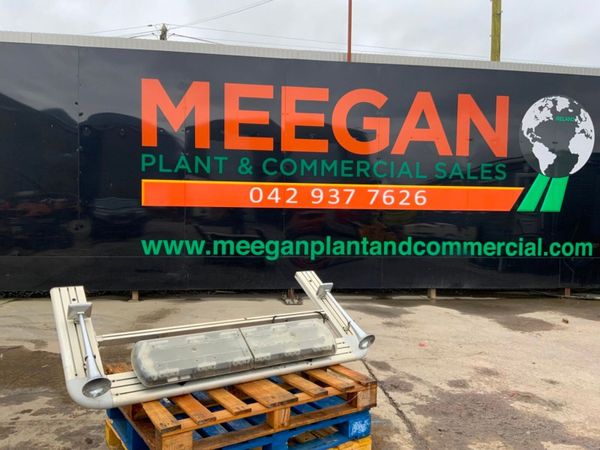 LED LIGHT BAR FRAME  ASSEMBLY  HADLEY HORN 382107850