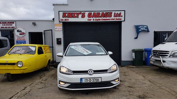 Volkswagen Golf  TRENDLINE HI SPECK VAT INVOICE 382115989