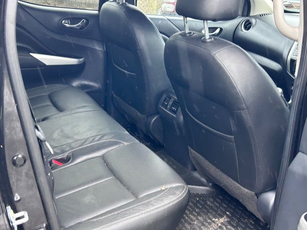2017 Nissan Navara Tekna 2.3 DCi Twin Turbo 382117823