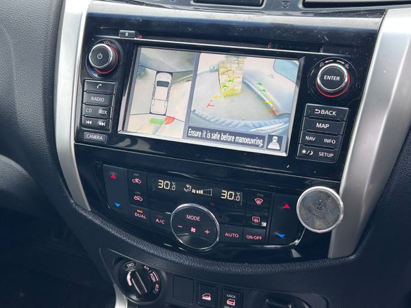 2017 Nissan Navara Tekna 2.3 DCi Twin Turbo 382117832