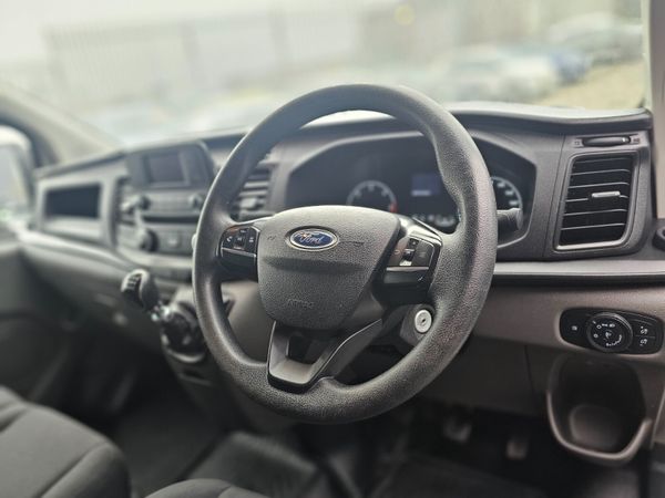 FORD TRANSIT CUSTOM // 2027 CVRT // LOW MILEAGE 382139390