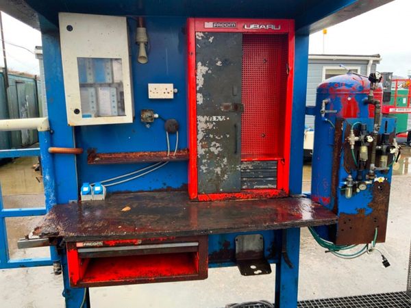 VEHICLE DEPOLLUTION PLANT.......HOOK LOADER. 382249163