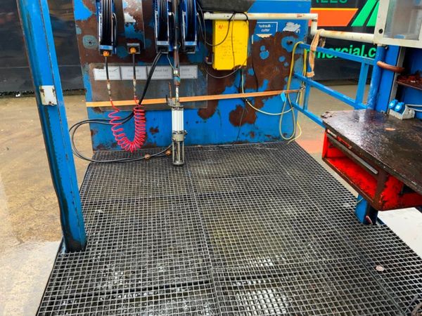 VEHICLE DEPOLLUTION PLANT.......HOOK LOADER. 382249165