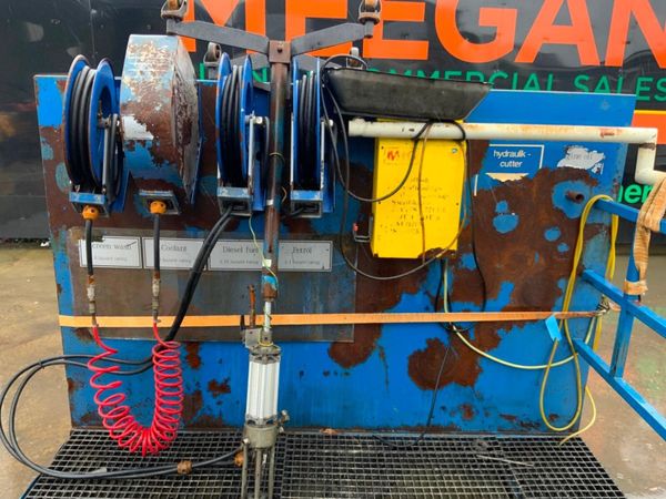 VEHICLE DEPOLLUTION PLANT.......HOOK LOADER. 382249167