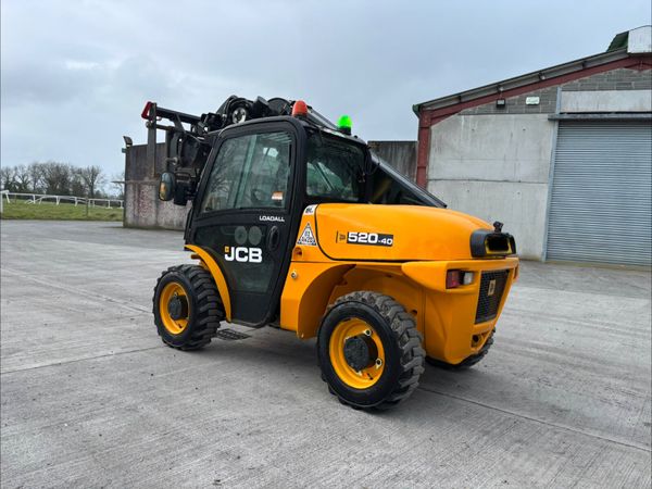 2019 JCB 520-40 382214869