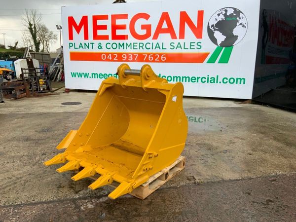 UNUSED 52"  DIGGING BUCKET...80mm PINS....2381. 382376580