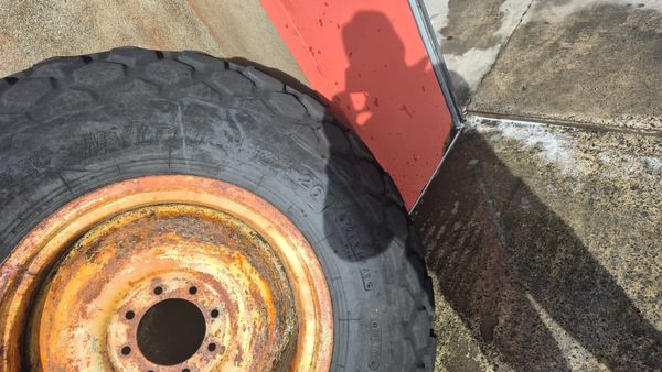 Lawn tyres 382377116