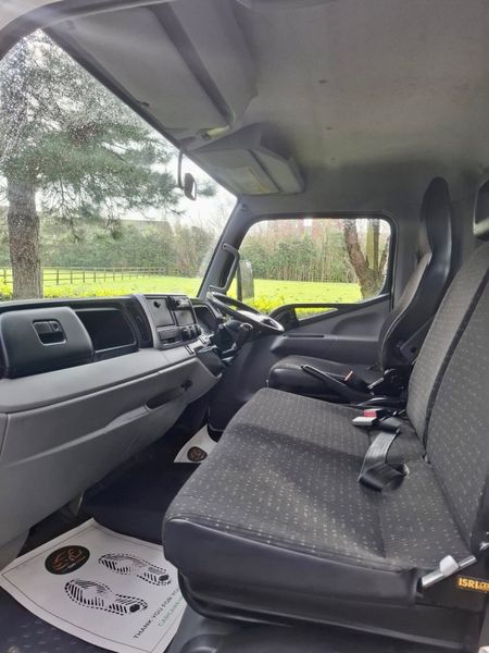 Fuso Canter Tipper 2018 DOE 3/27 382382700