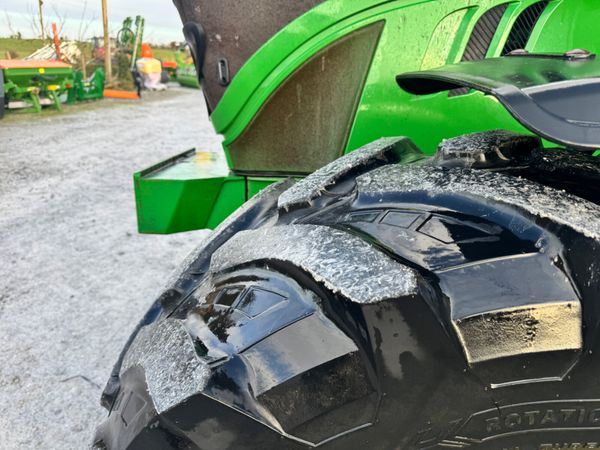 2013 John Deere 6125R 382384136