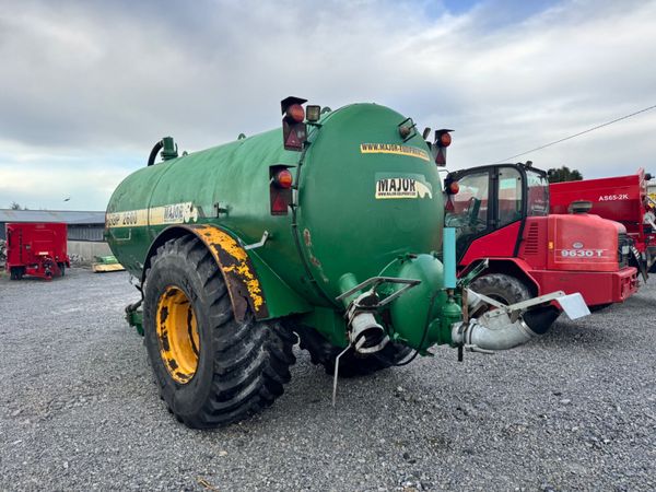 Major 2600 Gallon 382384363