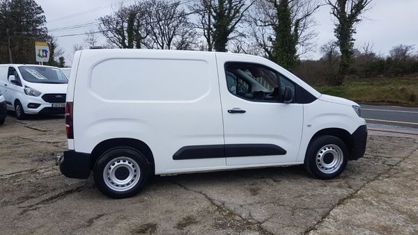 Peugeot Partner 212D LOW KM VAT INVOICE 382320982