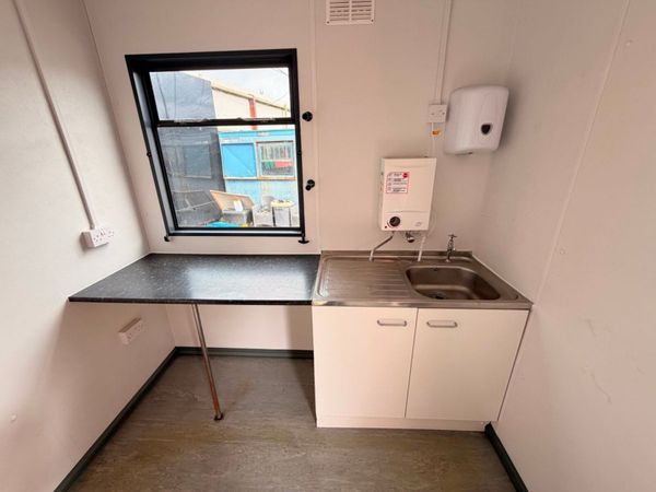 20 X 8 site office cabin canteen + drying room ... 382330086