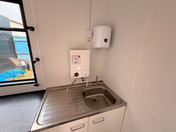 20 X 8 site office cabin canteen + drying room ... 382330088