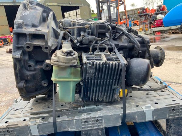 Iveco Eurocargo ZF ASTRONIC 6AS 700 TO AUTOGEARBOX 382338501