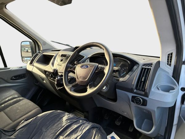 Ford Transit Crew Cab - brand new engine fitted ! 382440045