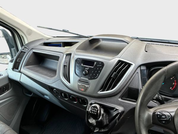 Ford Transit Crew Cab - brand new engine fitted ! 382440047