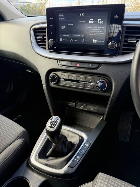 Now Reserved!Excellent Condition 211 Kia Ceed Van! 382440245