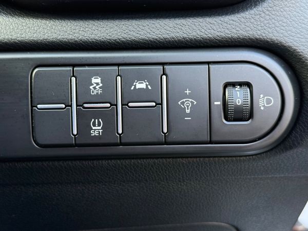 Now Reserved!Excellent Condition 211 Kia Ceed Van! 382440259