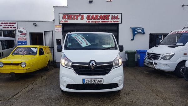Renault Trafic 211D LWB MINT 145KM VAT INVOICE 382457616
